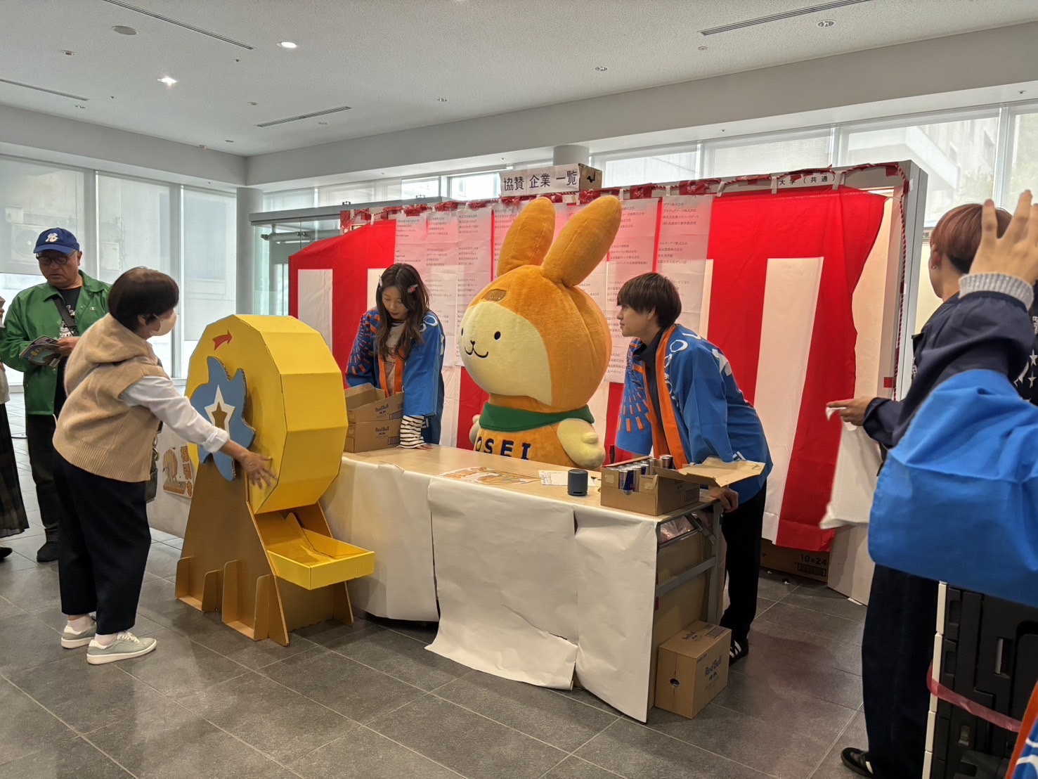 昨年の福引会場の様子
